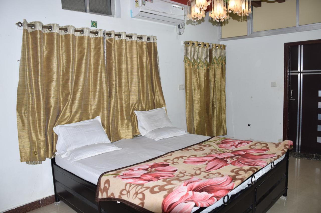 Hotel Deep Valley Mount Abu Esterno foto
