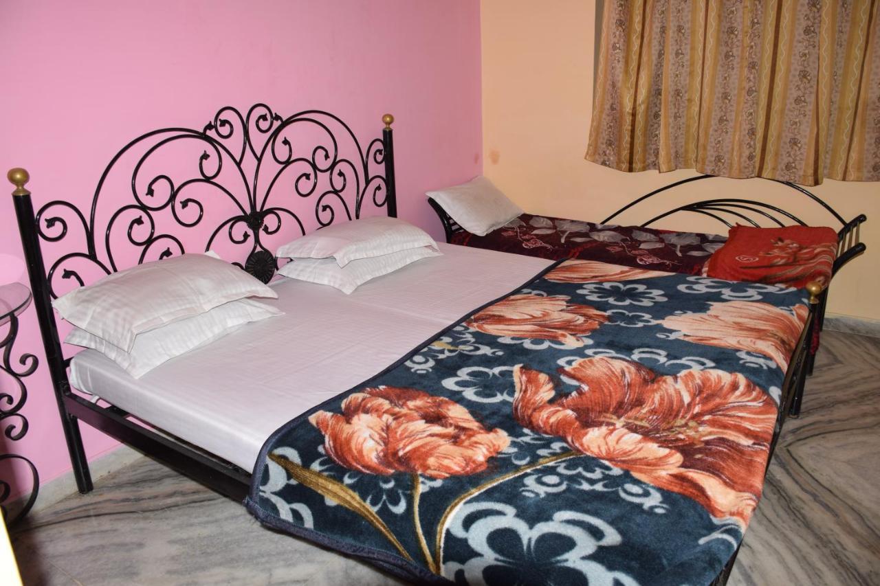 Hotel Deep Valley Mount Abu Esterno foto