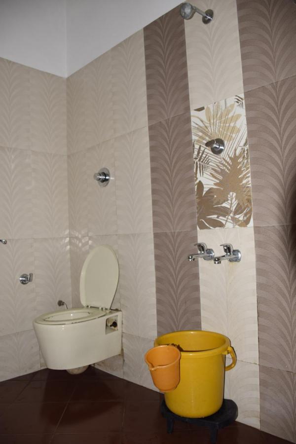 Hotel Deep Valley Mount Abu Esterno foto