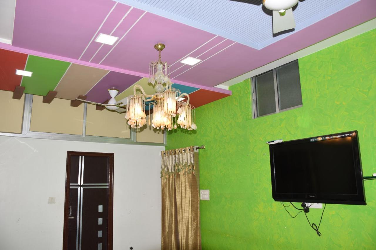 Hotel Deep Valley Mount Abu Esterno foto